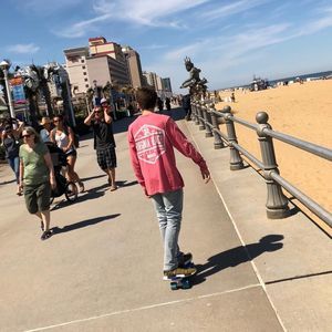 Meet your Posher, Darien